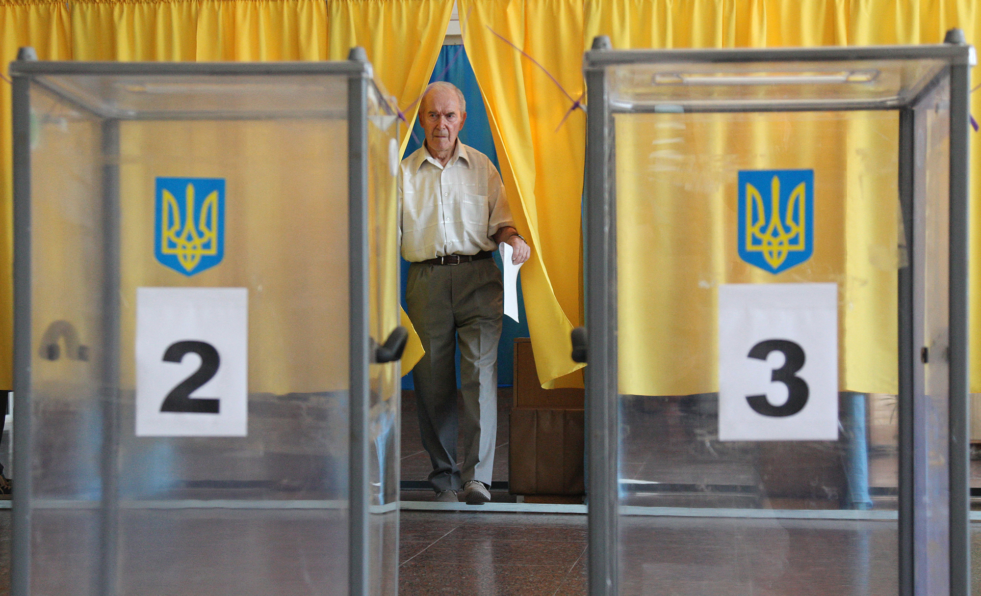 Складний вибір Зеленського: чому Білий дім квапить Україну з виборами в розпал війни